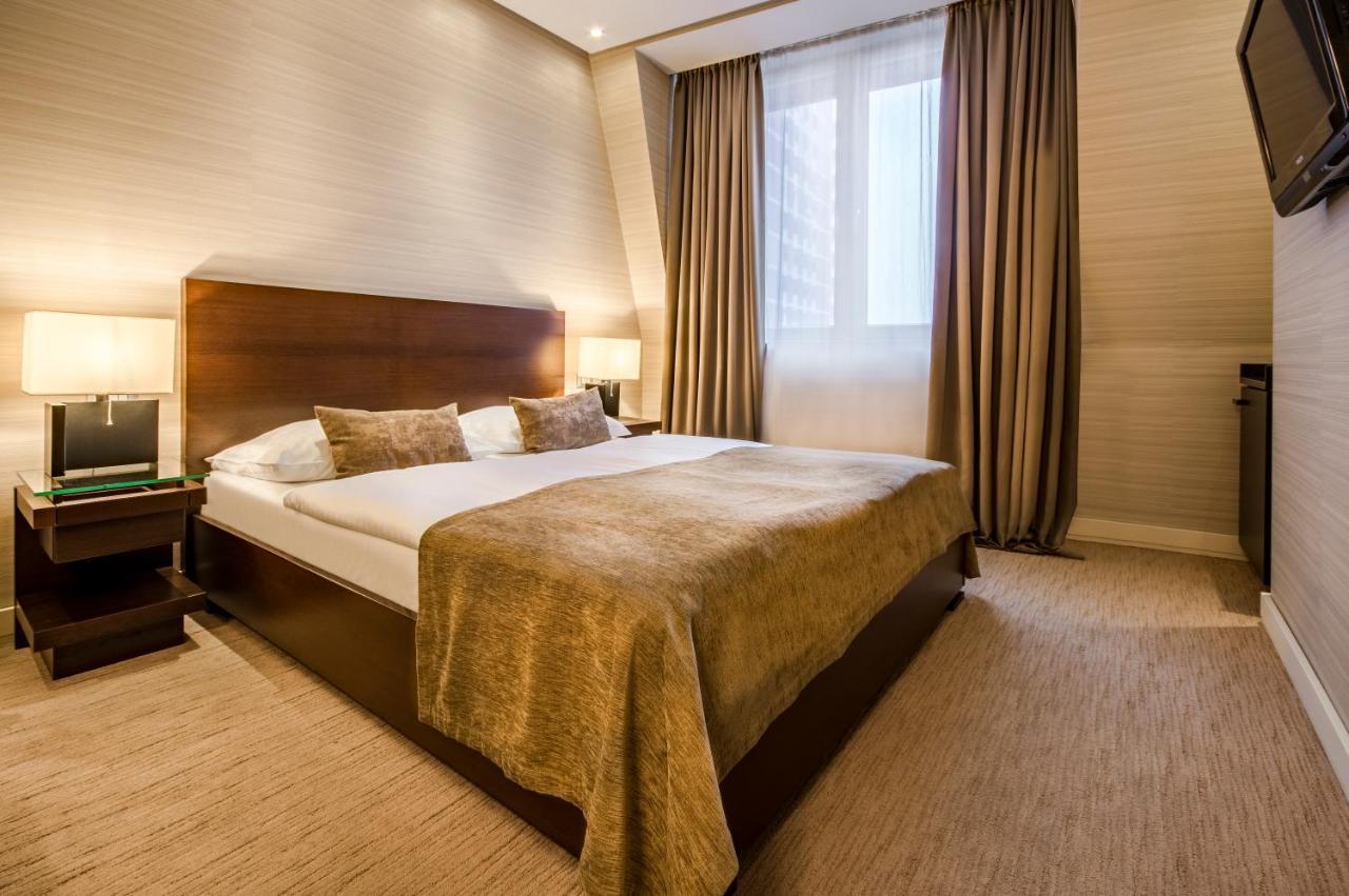 Hotel Residence ซาเกร็บ ภายนอก รูปภาพ