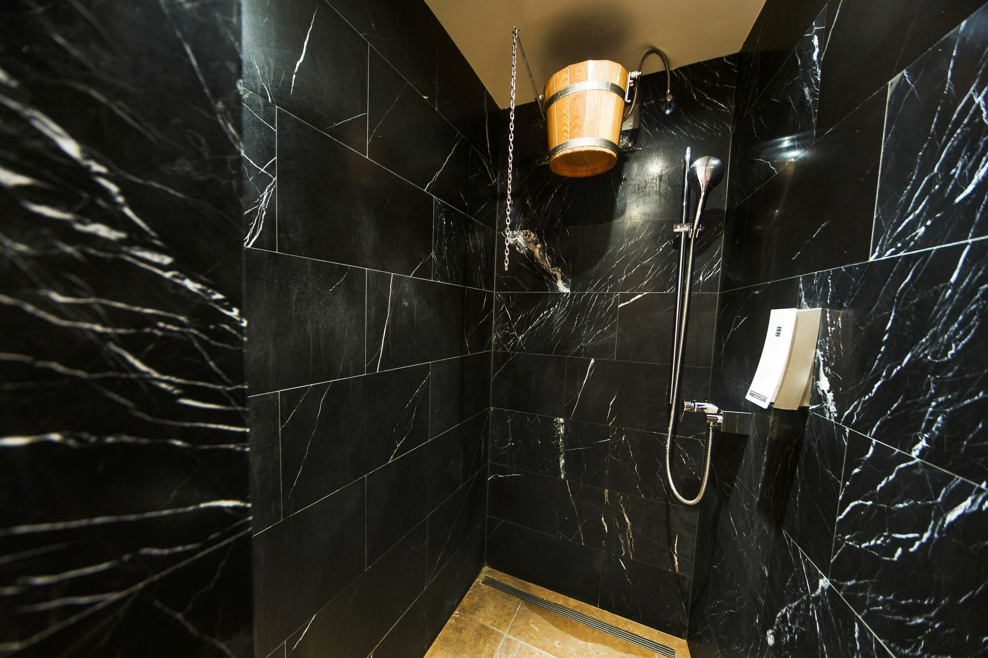 Hotel Residence ซาเกร็บ ภายนอก รูปภาพ