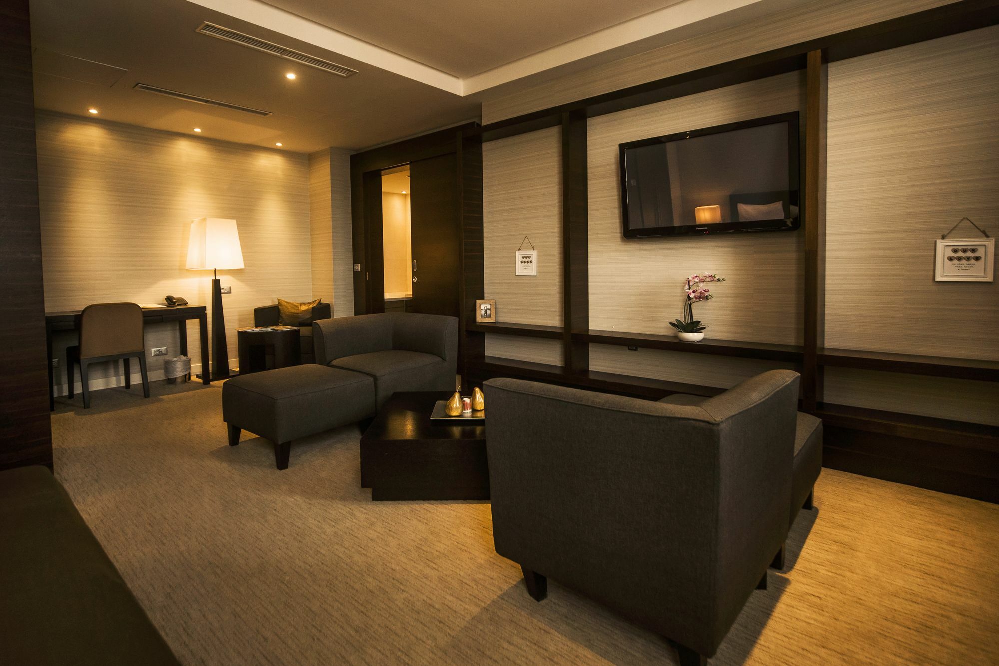 Hotel Residence ซาเกร็บ ภายนอก รูปภาพ