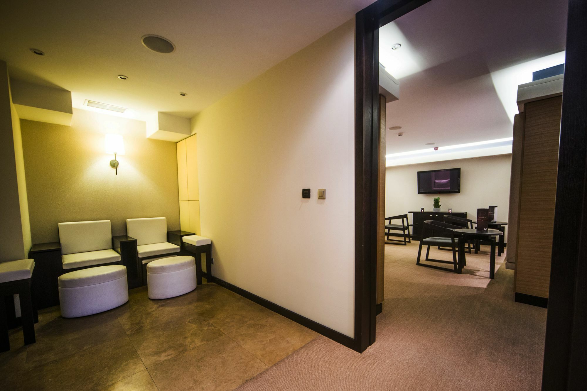 Hotel Residence ซาเกร็บ ภายนอก รูปภาพ